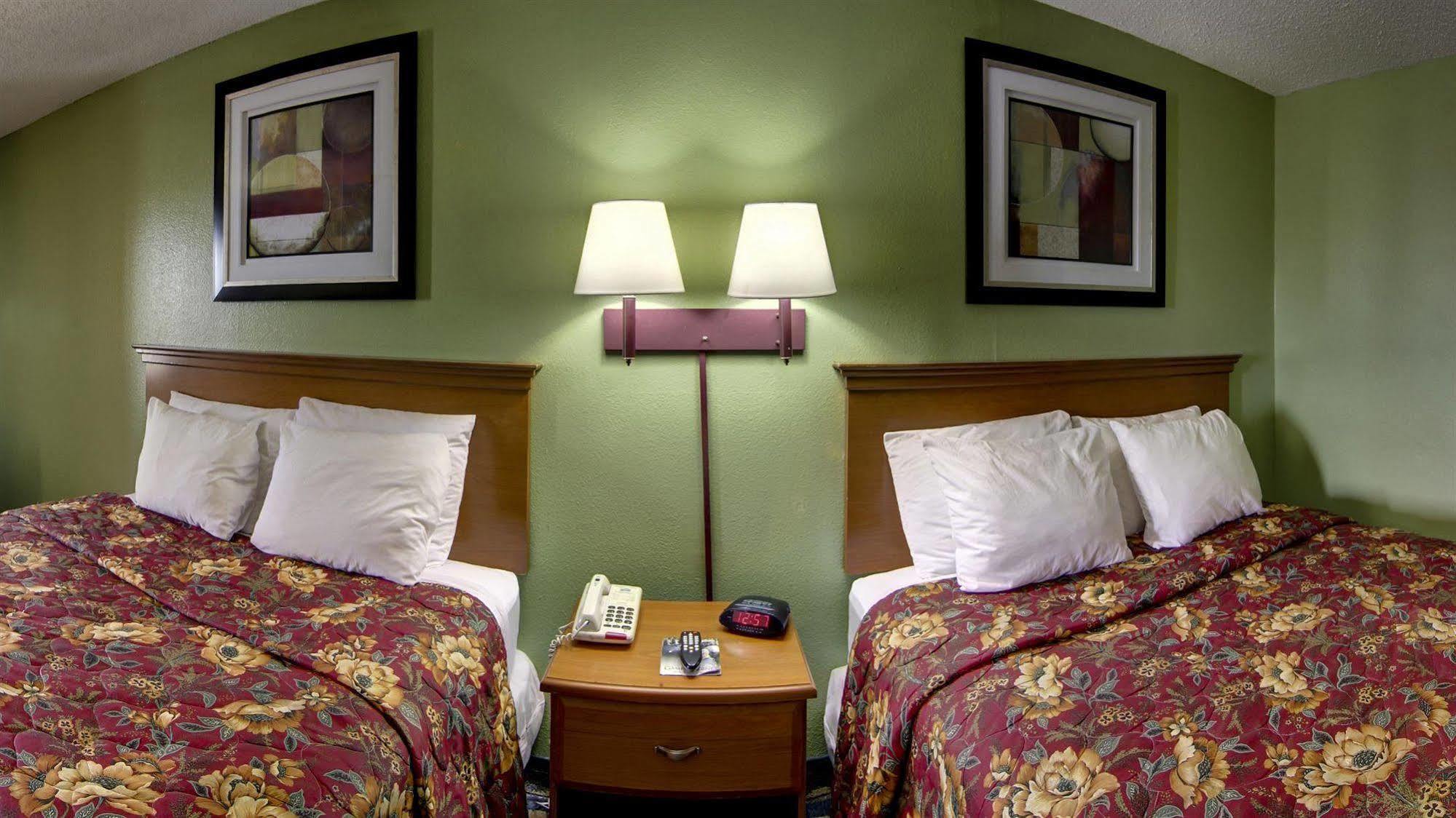Rodeway Inn Alexandria Exterior foto